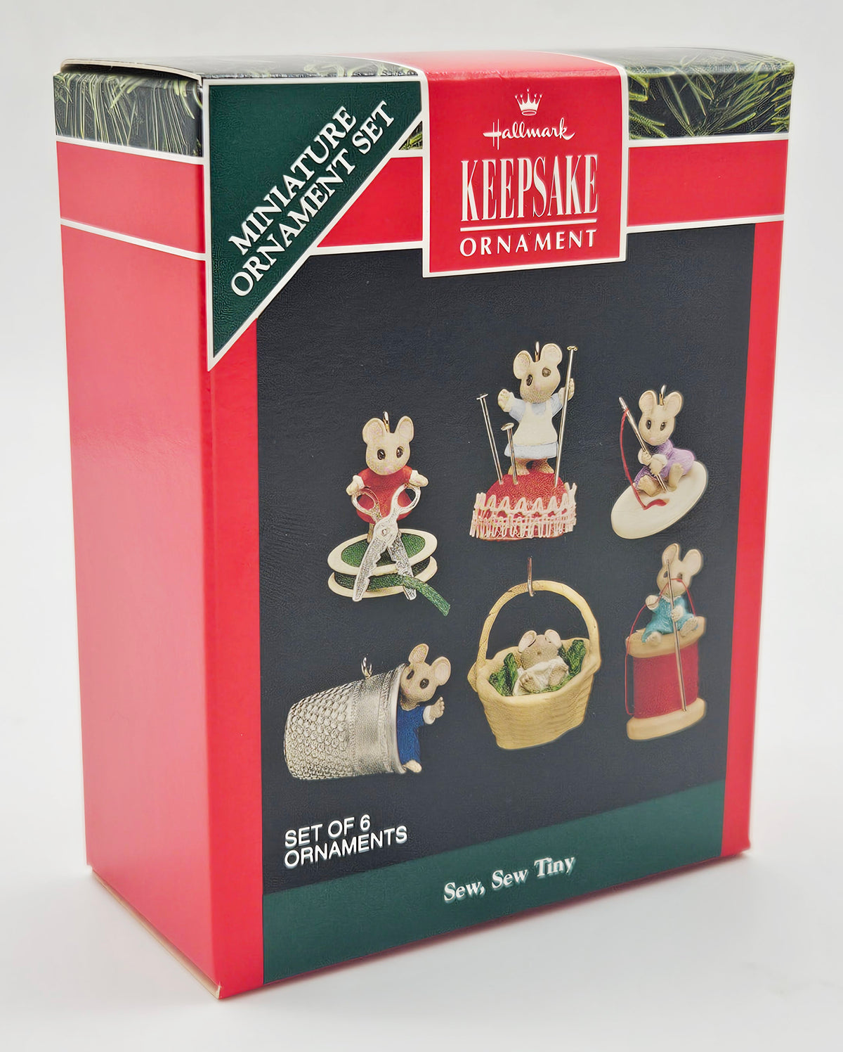 1992 Hallmark Keepsake Sew, Sew Tiny – box