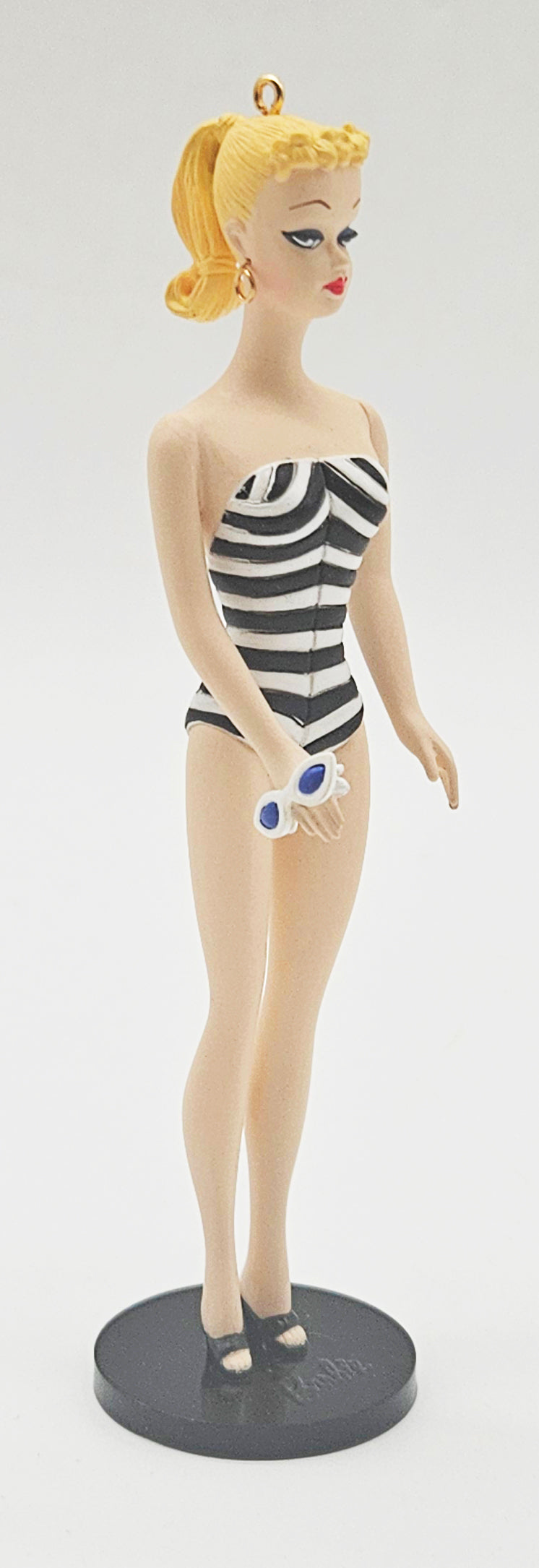 Hallmark Keepsake – “Barbie Debut 1959” — ornament view
