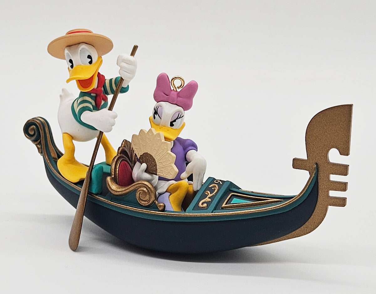 1998 Hallmark Keepsake Donald and Daisy in Venice (QXD4103) — product back angle