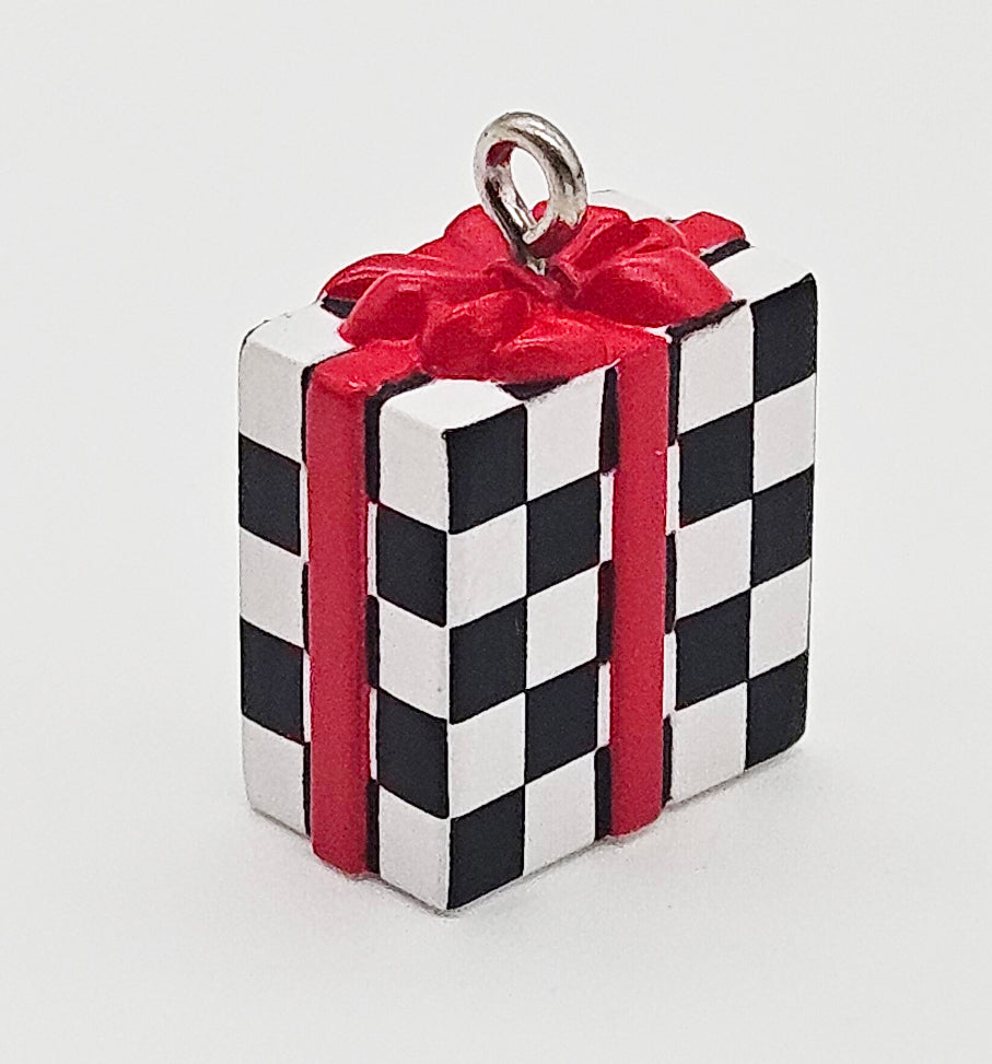 2001 Hallmark Keepsake 1958 Custom Corvette (QXC4505) — checkered gift
