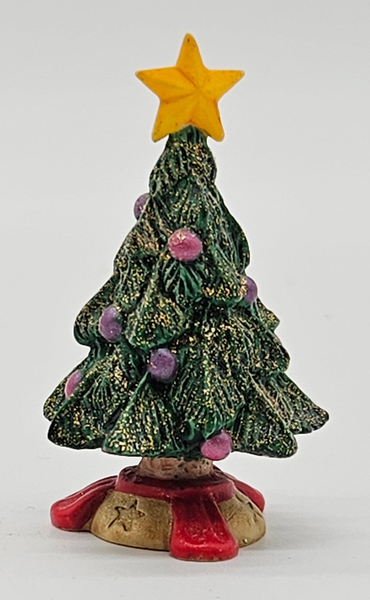 Hallmark Keepsake – “Club Santa's Desk” — ornament view
