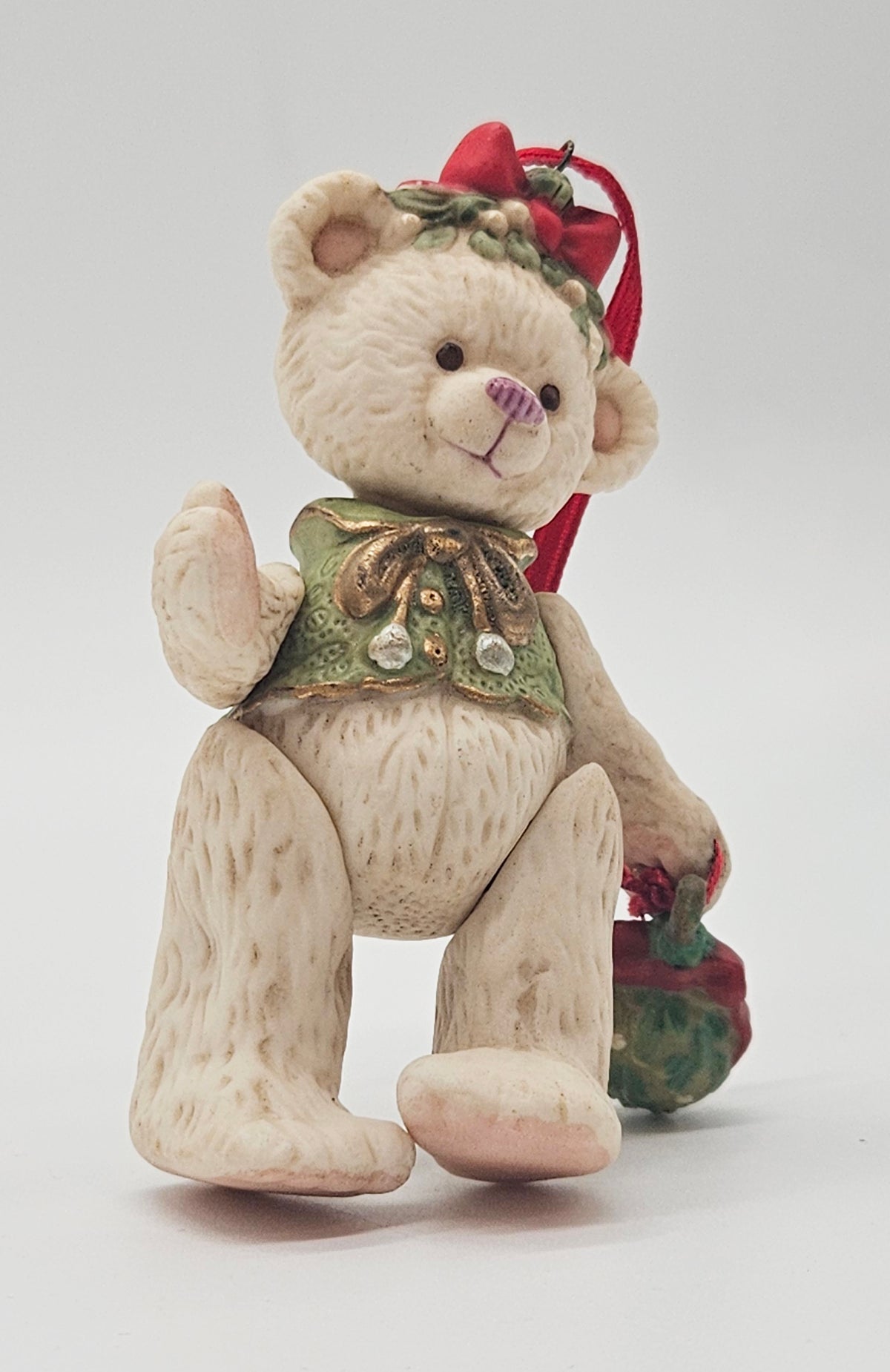 Hallmark Keepsake – “Gift Bearers #2” — ornament view