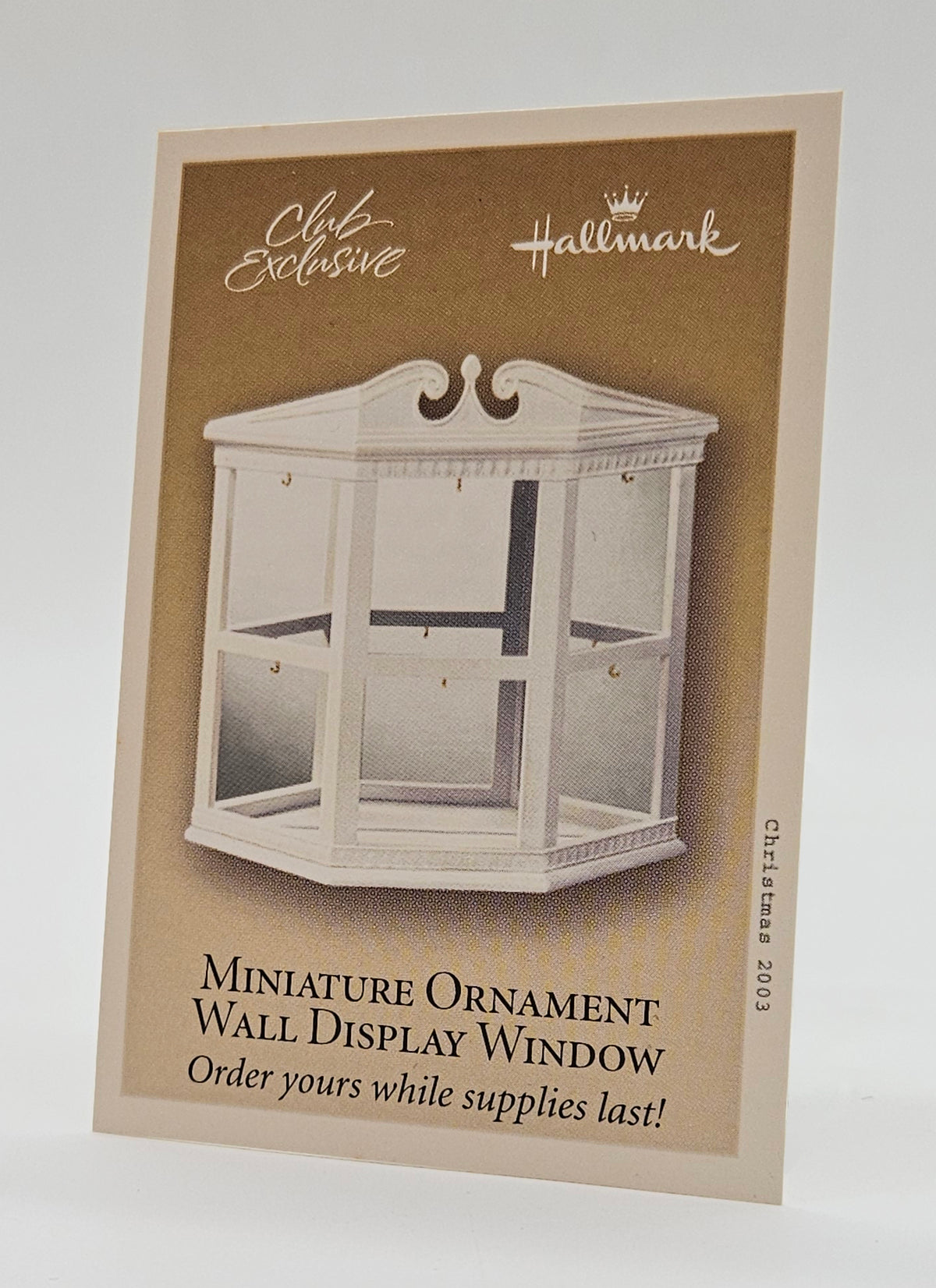 Hallmark Keepsake – “Miniature Ornament Wall Display Window” — ornament view