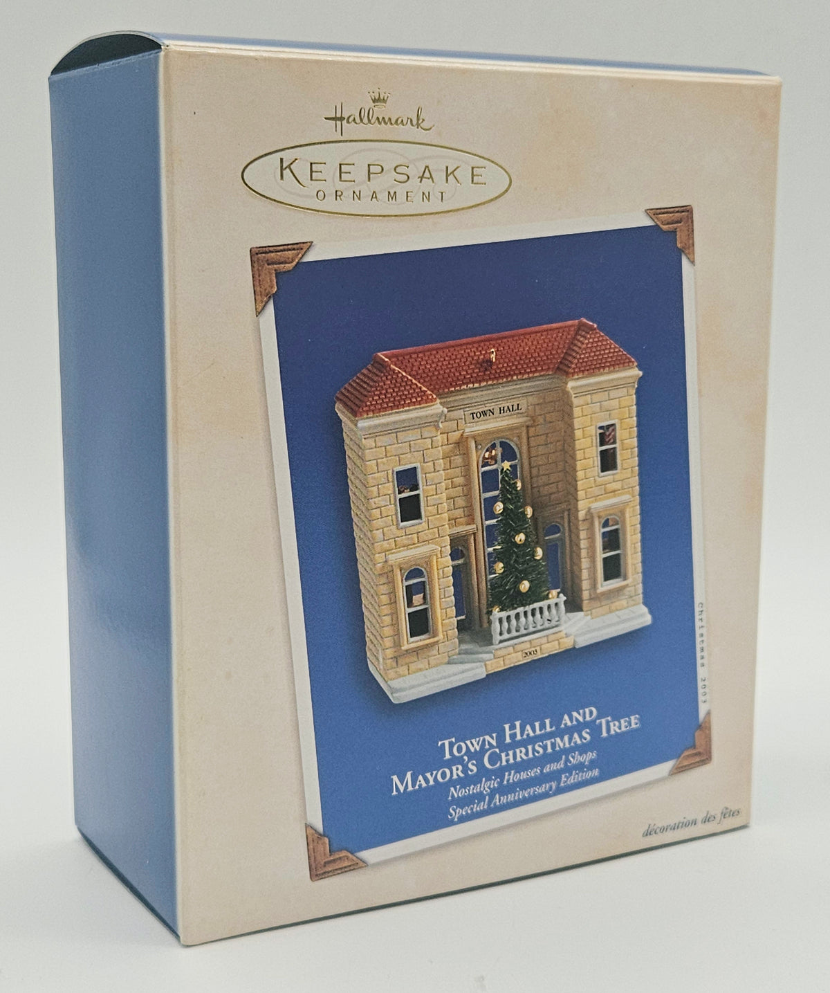 Hallmark Keepsake – “Town Hall and Mayor's Christmas Tree” — original packaging