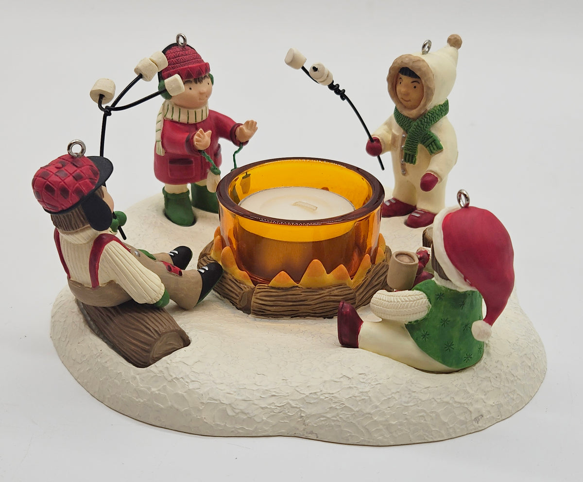 Hallmark Keepsake – “Waiting for Santa” — ornament view