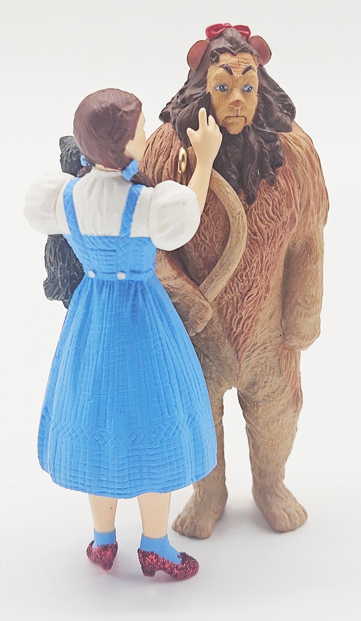 2004 Hallmark Keepsake Dorothy and the Cowardly Lion – product