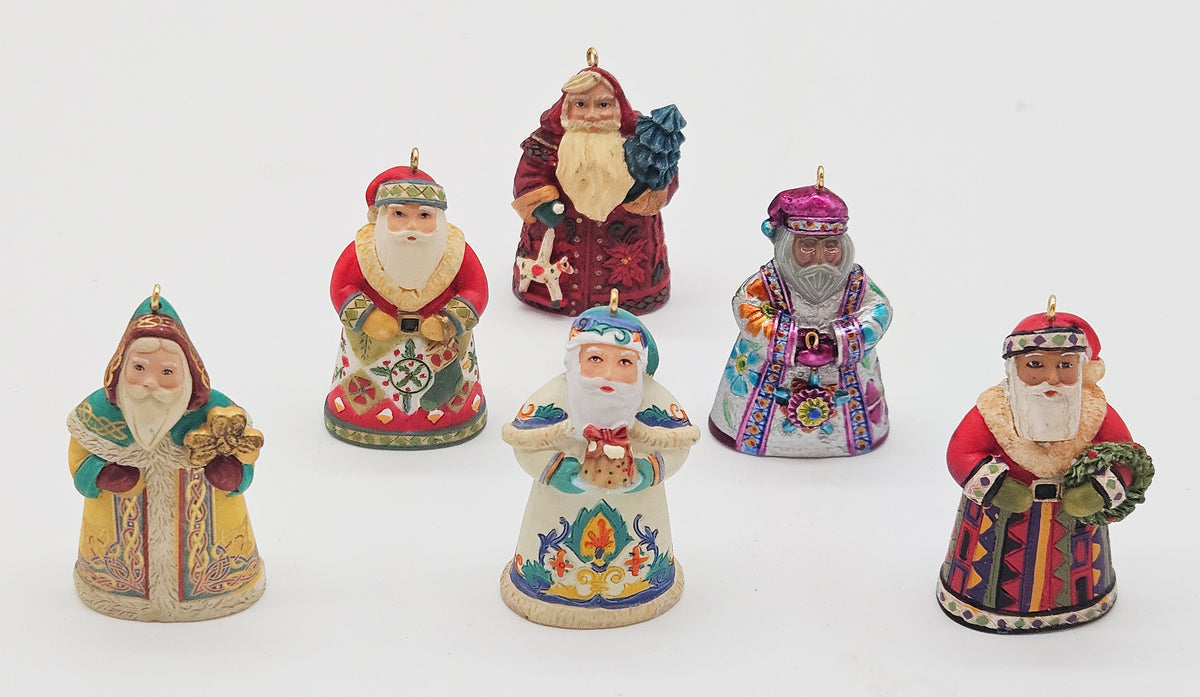 Hallmark Keepsake – “Santas from Around the World Collection” — ornament view