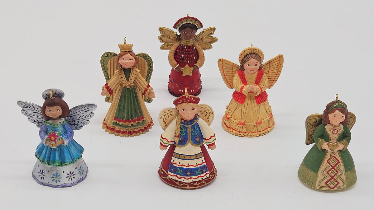 Hallmark Keepsake – “Joy to the World Angels Miniature Collection” — ornament view