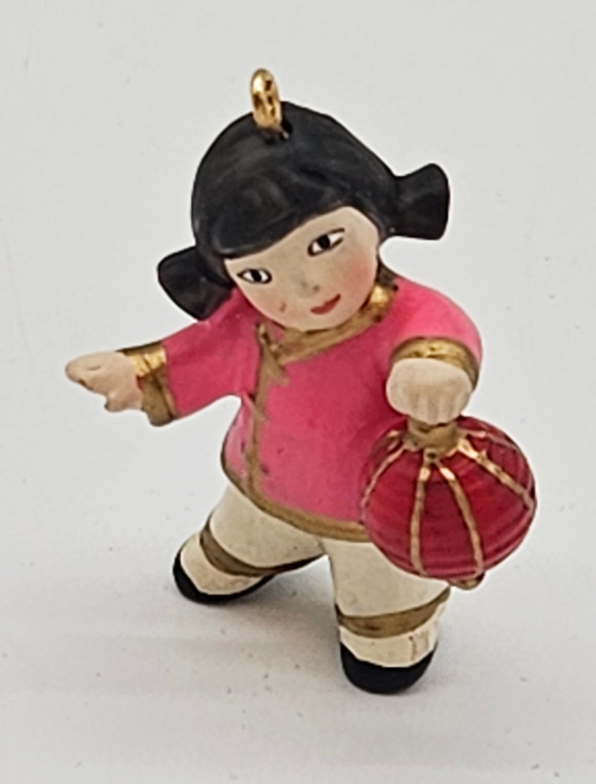 Hallmark Keepsake – “Joy to the World Children Miniature Collection” — ornament view