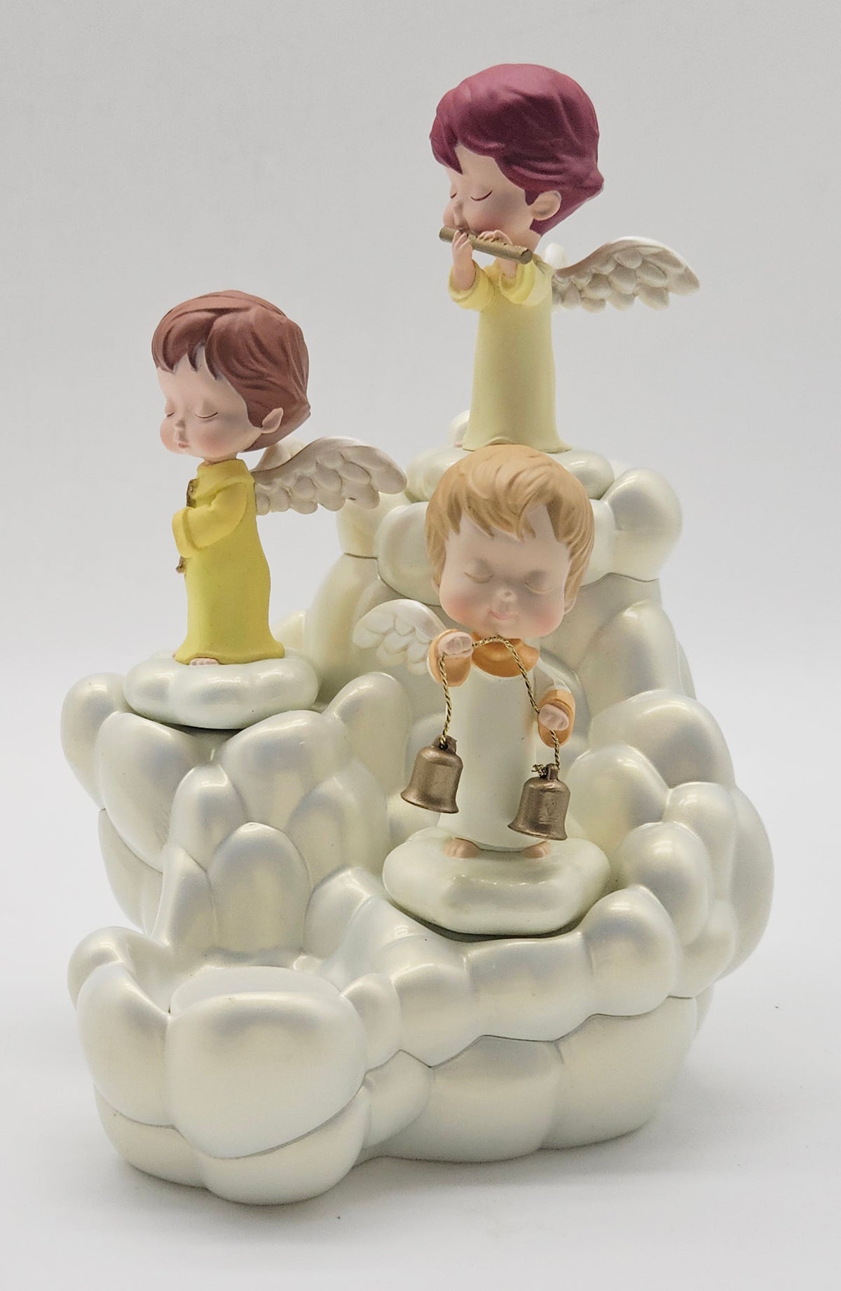 Hallmark Keepsake – “Mary's Angels Heavenly Harmony Tabletop” — ornament view