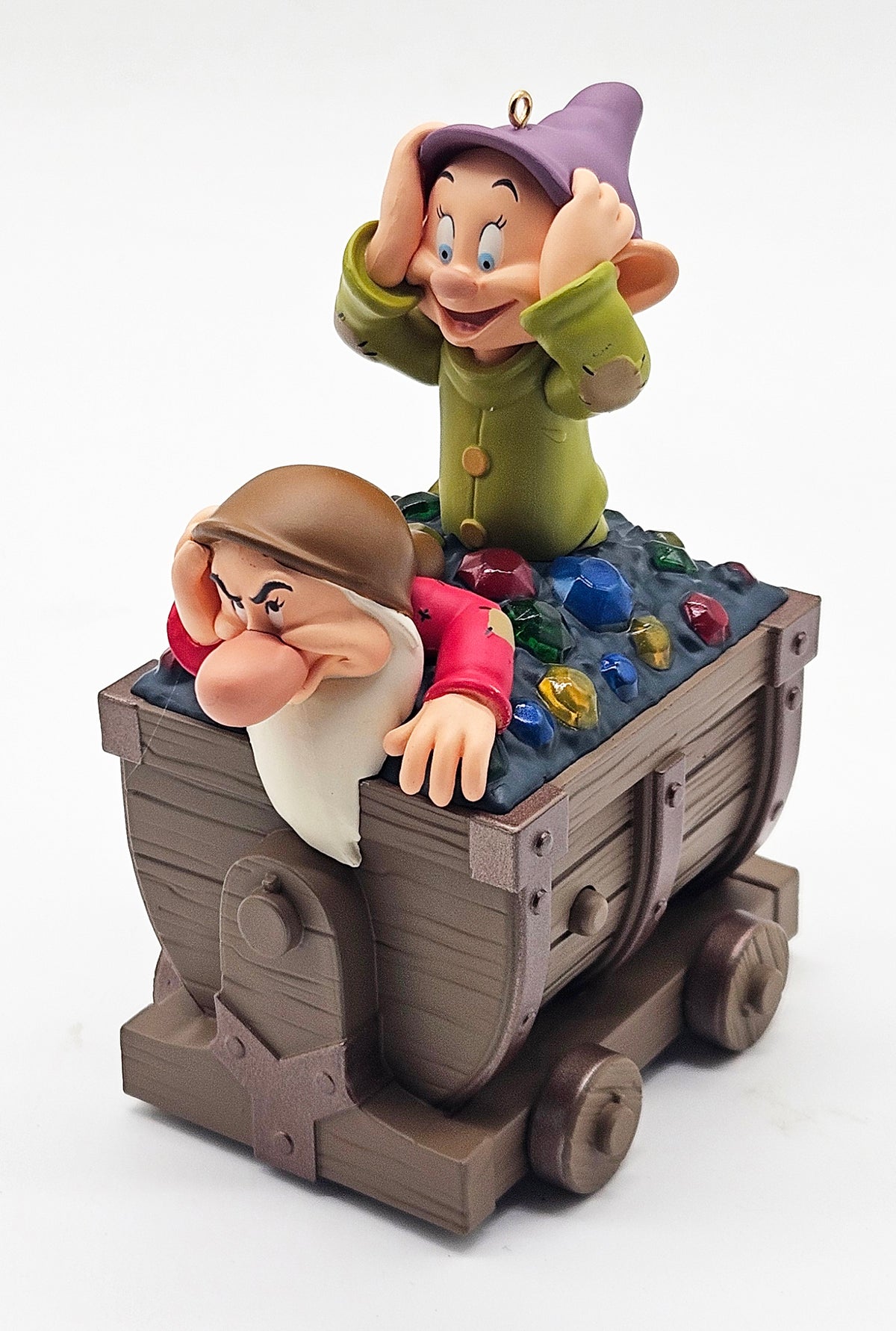Hallmark Keepsake – “Disney Snow White Off We Go” — ornament view