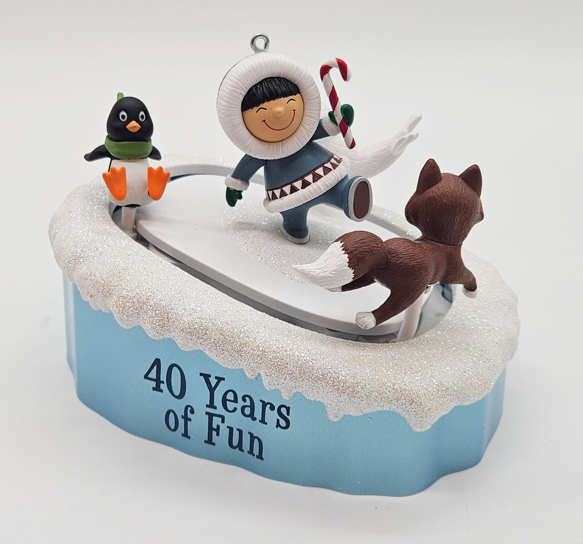 Hallmark Keepsake – “Frosty Friends 40 Years of Fun” — ornament view