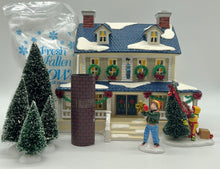 Load image into Gallery viewer, Dept 56- Snow Village "Snowy Pines Inn"
