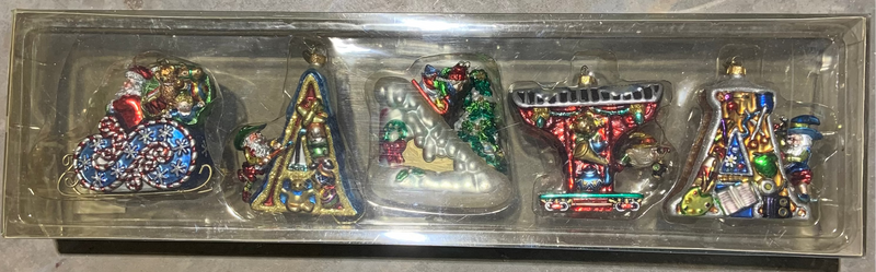 Dept 56- SANTA Mercury Glass ornament set