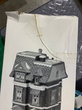 Load image into Gallery viewer, Dept 56- Christmas in the City "5609 Park Ave Townhouse" - box torn