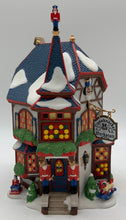 Load image into Gallery viewer, Dept 56- Alpine Village "Nussknacker Werkstat" Nutcracker Workshop