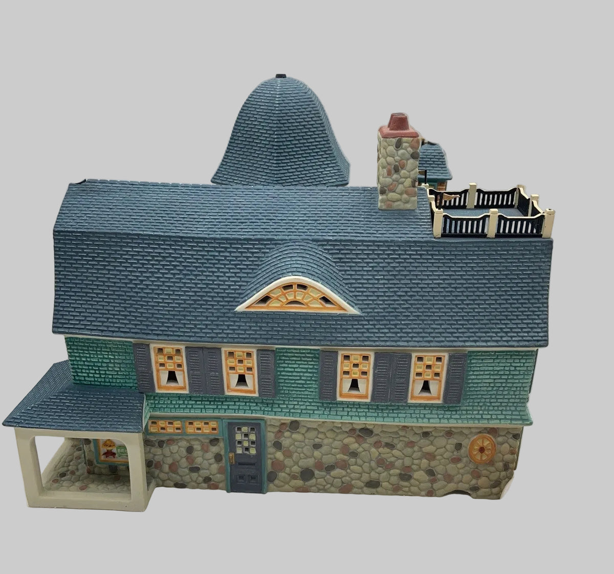 Retired Dept 56- Seasons Bay Series "Bay Street Shops" First Edition