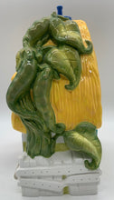 Load image into Gallery viewer, Retired Dept 56- Storybook Village "Jack and the Beanstalk Cottage"