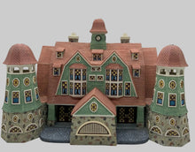 Load image into Gallery viewer, Dept 56- Seasons Bay Series "Grandview Shores Hotel" First Edition