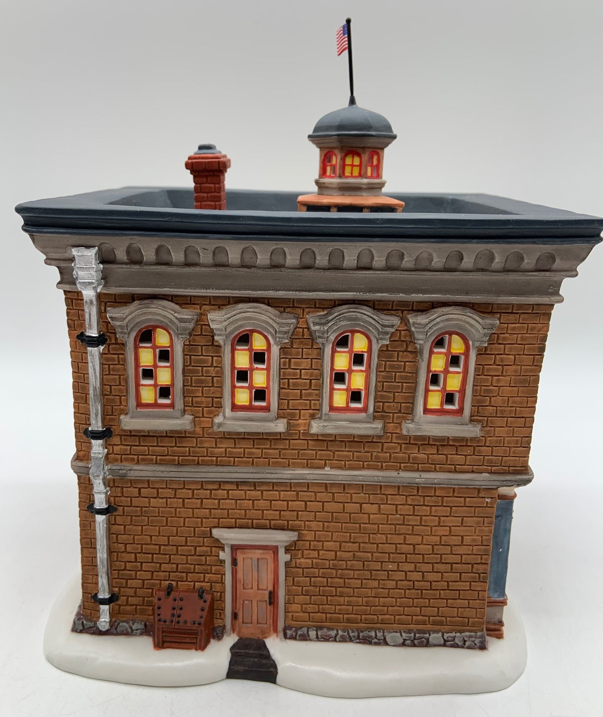 Department 56- New England Village "Drummond Bank"