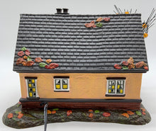 Load image into Gallery viewer, Dept 56- Snow Village Halloween "The Pumpkin House"