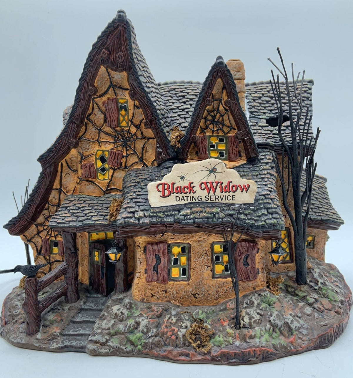 Dept 56- SV Halloween "Black Widow Dating Service"