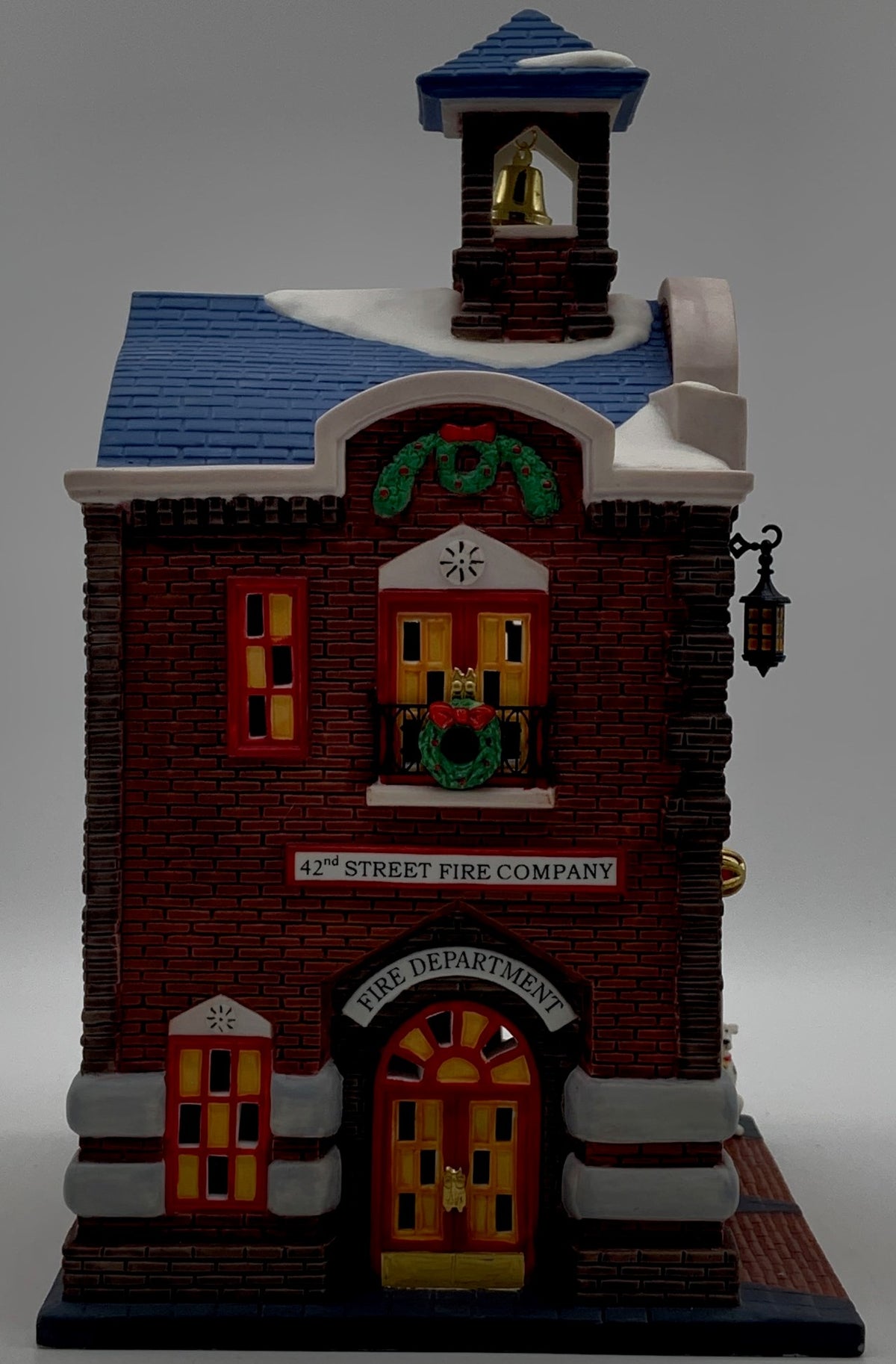Department 56- Christmas in the City "42nd St. Fire Company"