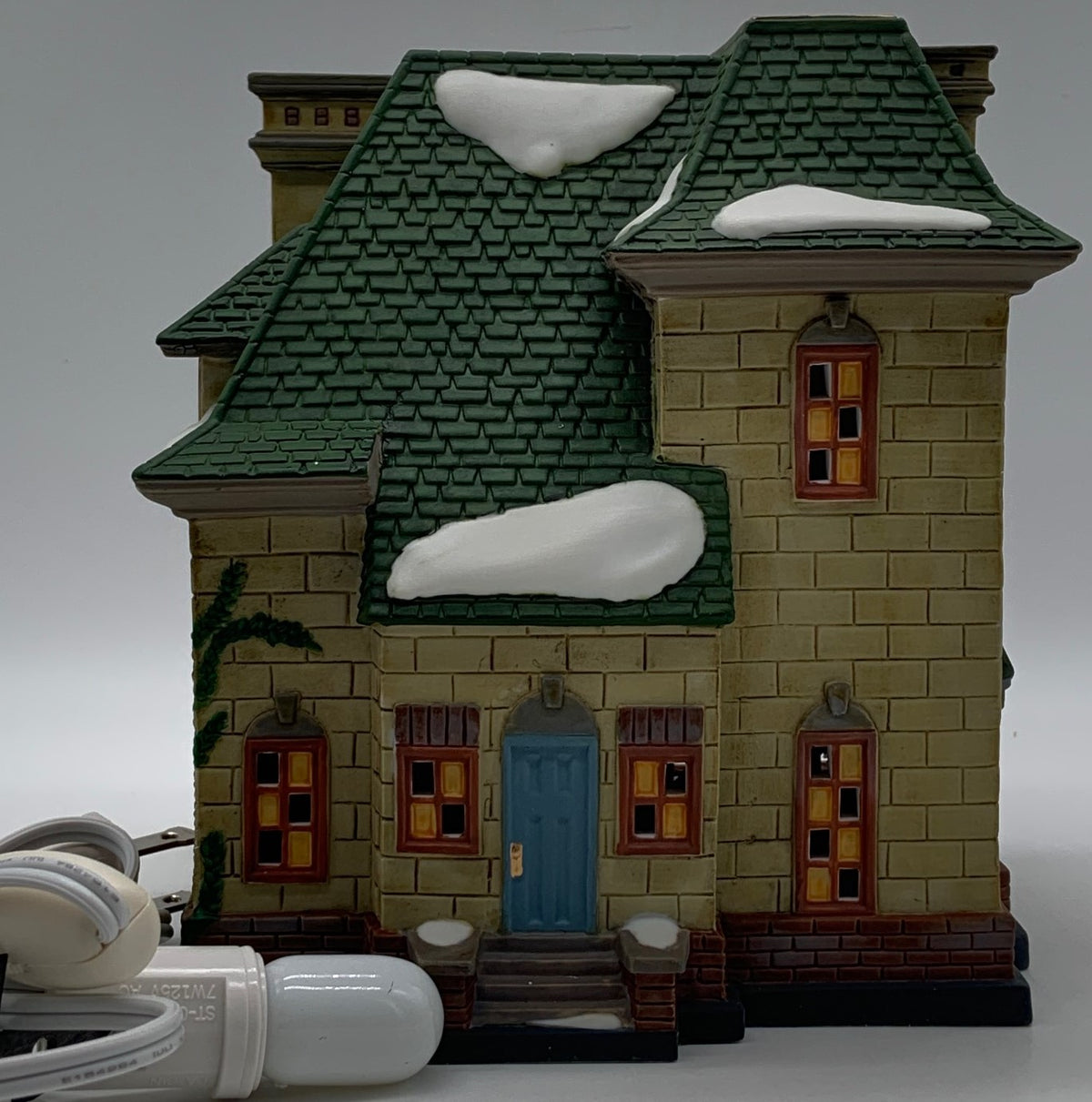 Dept 56- Christmas in the City "Gardengate House"