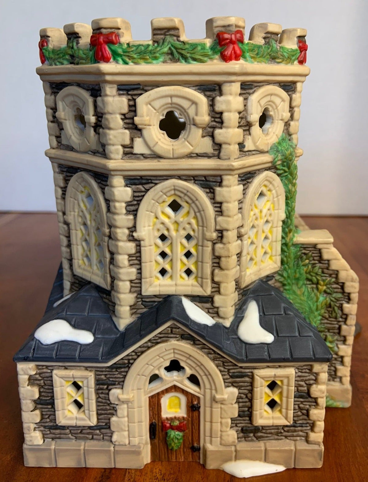 Retired Dept 56- Dickens' Village "Gunnersbury Park Folly"