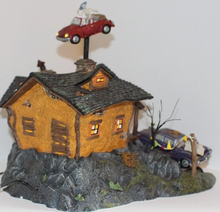 Load image into Gallery viewer, Department 56- SV Halloween "Rusty's Used Cars"