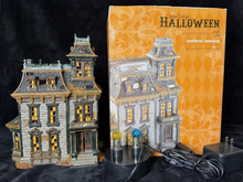Load image into Gallery viewer, Dept 56- SV Halloween "Mordecai Mansion"