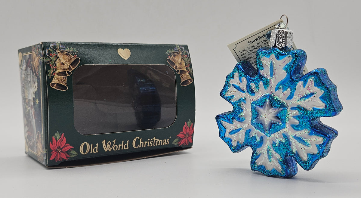 Old World Christmas Snowflake – Version 02 ornament #36076 – ornament alongside photographed packaging