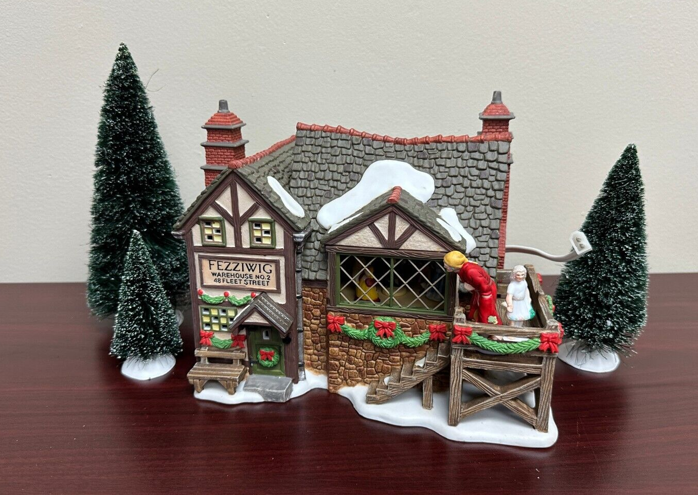 Department 56 Dickens’ Village Gift Set Fezziwig’s Ballroom 2024 tested #58470