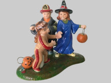 Load image into Gallery viewer, Department 56 Snow Village Halloween Black Cat Diner figurine