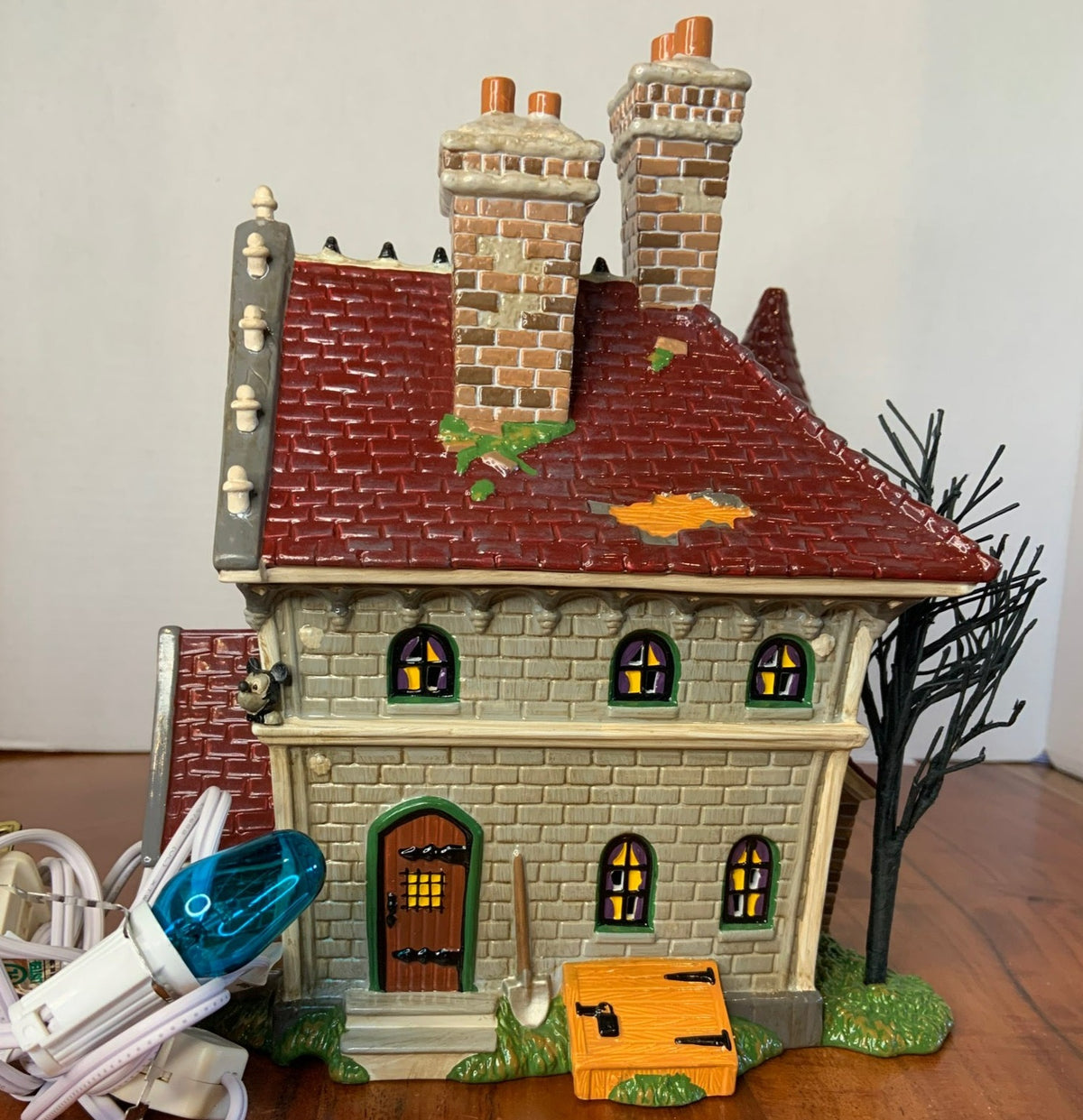 Dept 56- Snow Village Halloween "Mickey's Haunted House" back