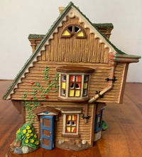 Load image into Gallery viewer, Department 56- Literary Classics Series "Little Women - The March Residence" side