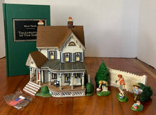 Load image into Gallery viewer, Dept 56- Literary Classics Series "The adventures of Tom Sawyer- Aunt Polly's House"