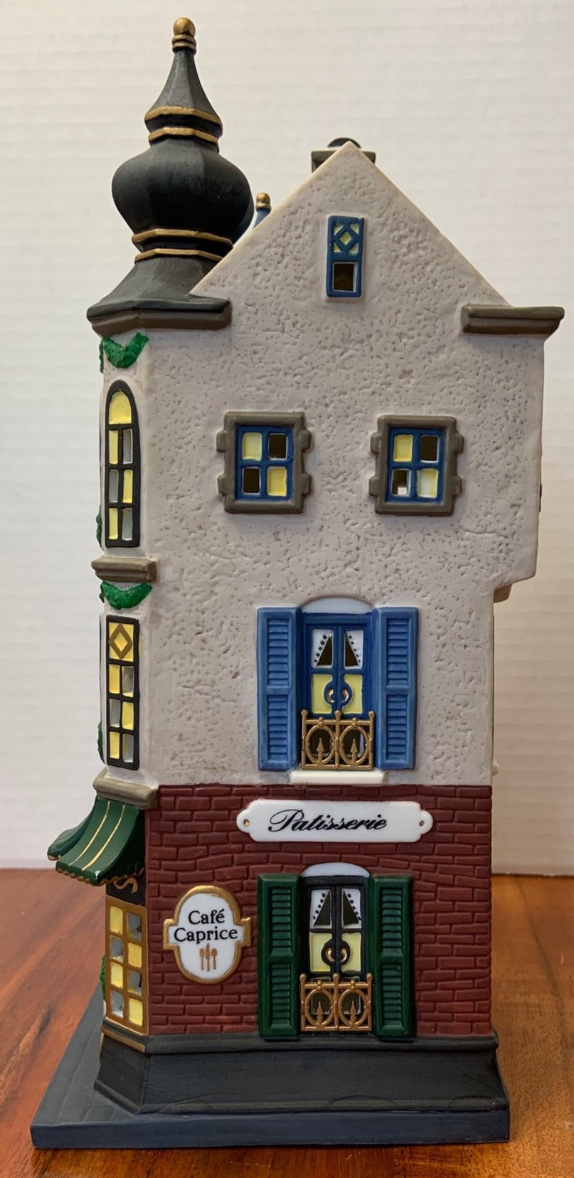 Dept 56 CIC Cafe Caprice French Restaurant