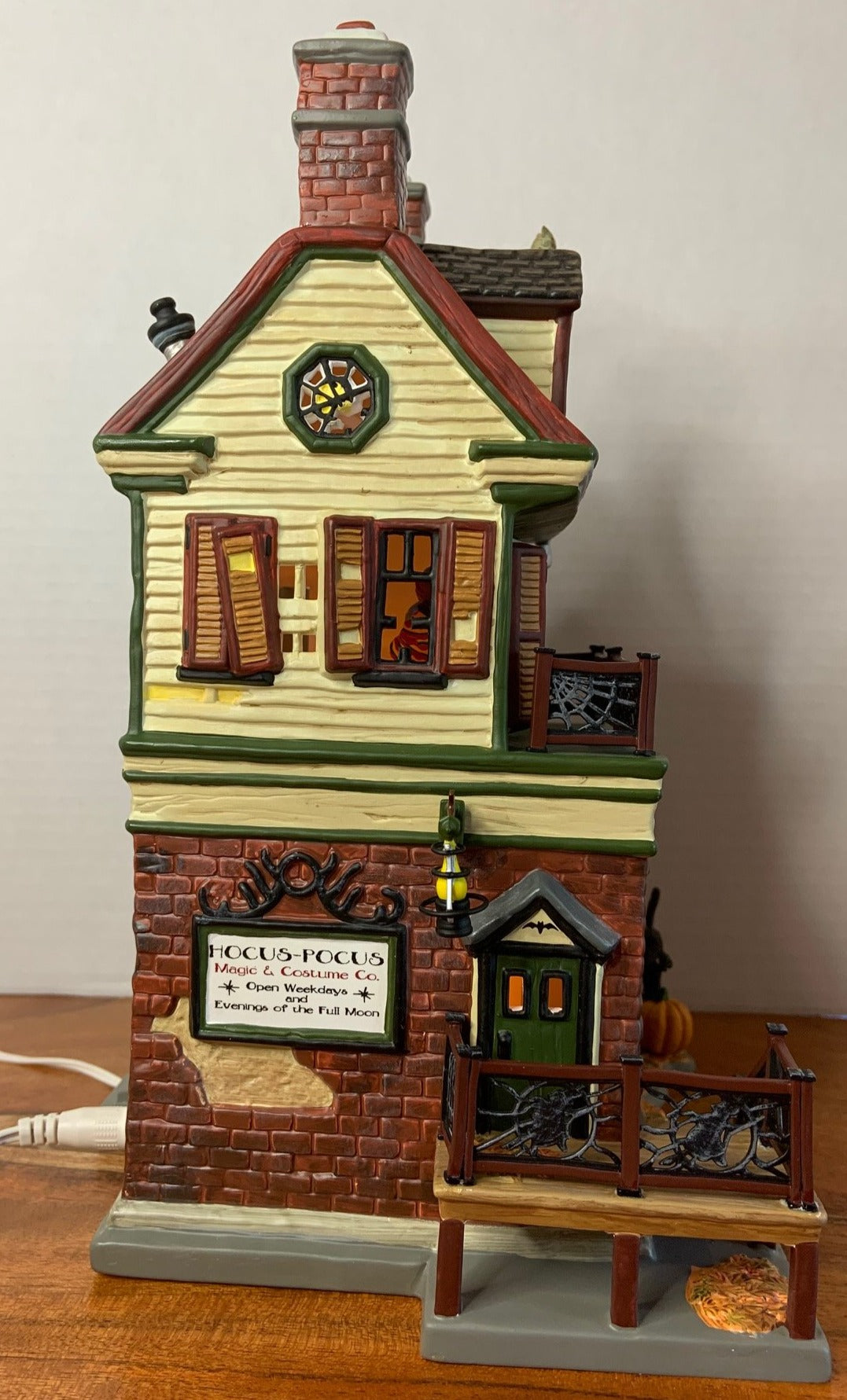 Department 56 Snow Village Halloween Helga’s House of Fortunes side