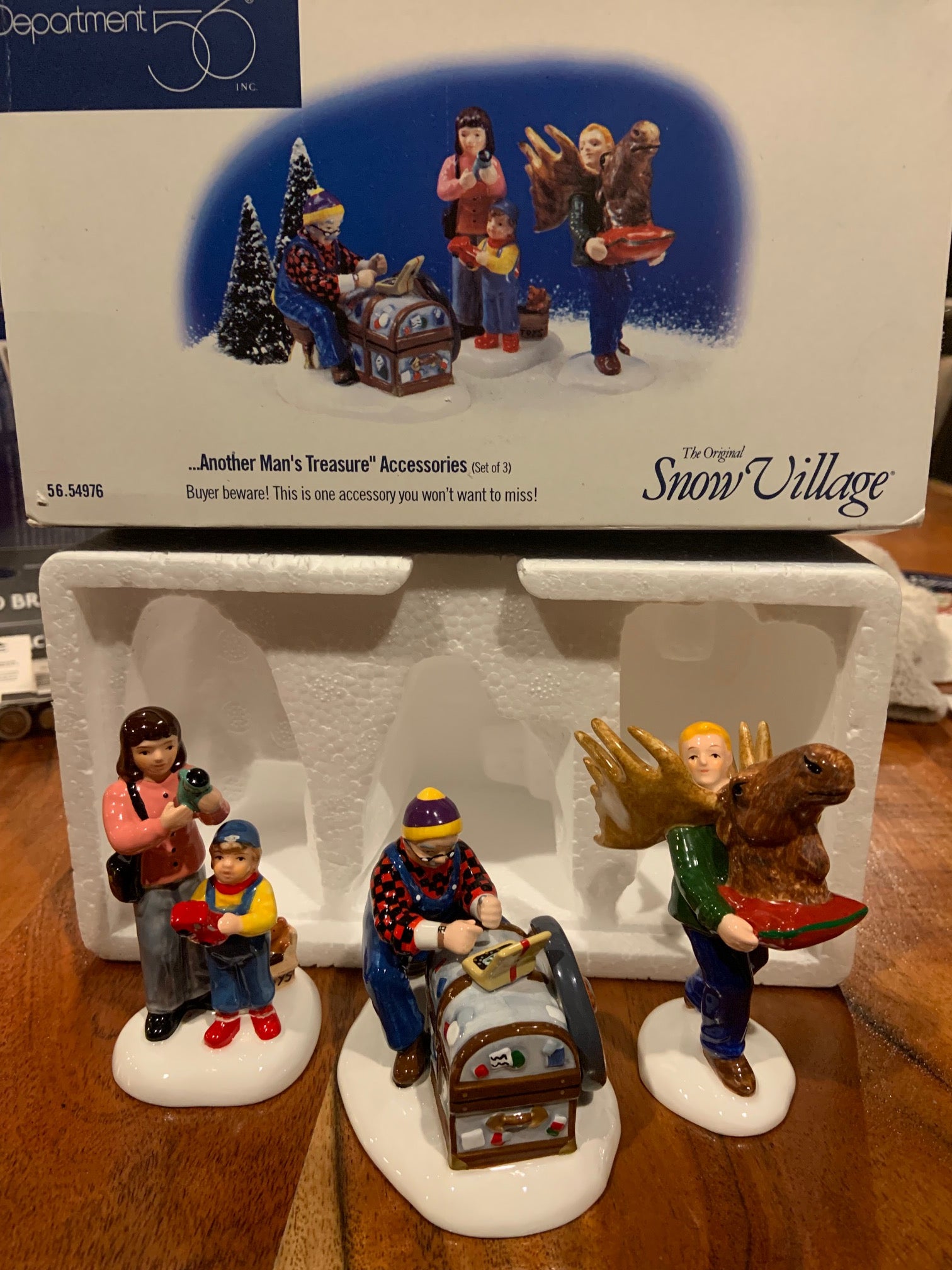 Dept 56- Snow Village 