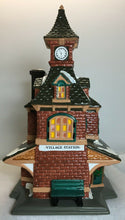 Load image into Gallery viewer, Dept 56 Snow Village - Village Station side