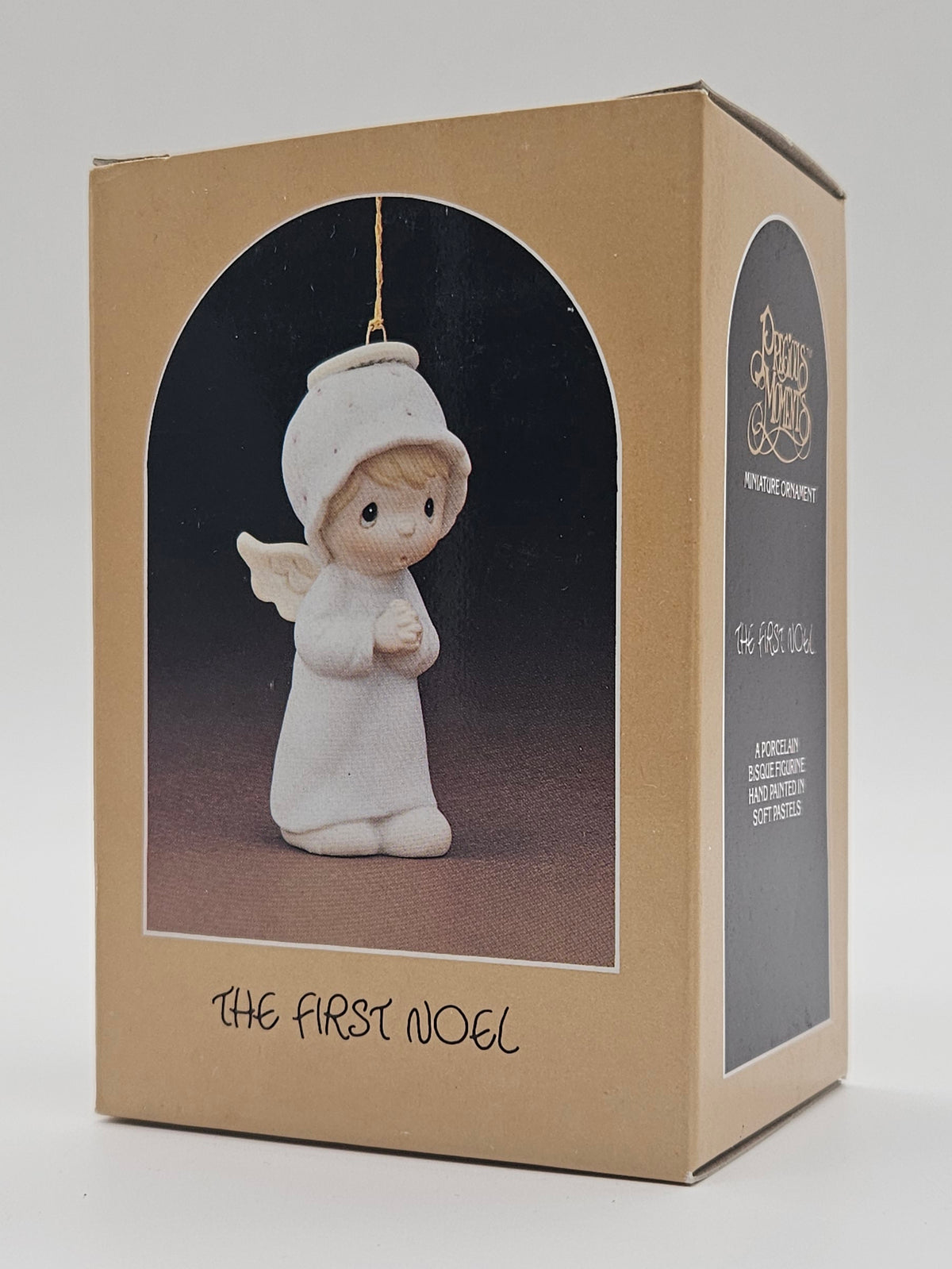 1982 The First Noel (Praying Angel) E-2368 — retail box
