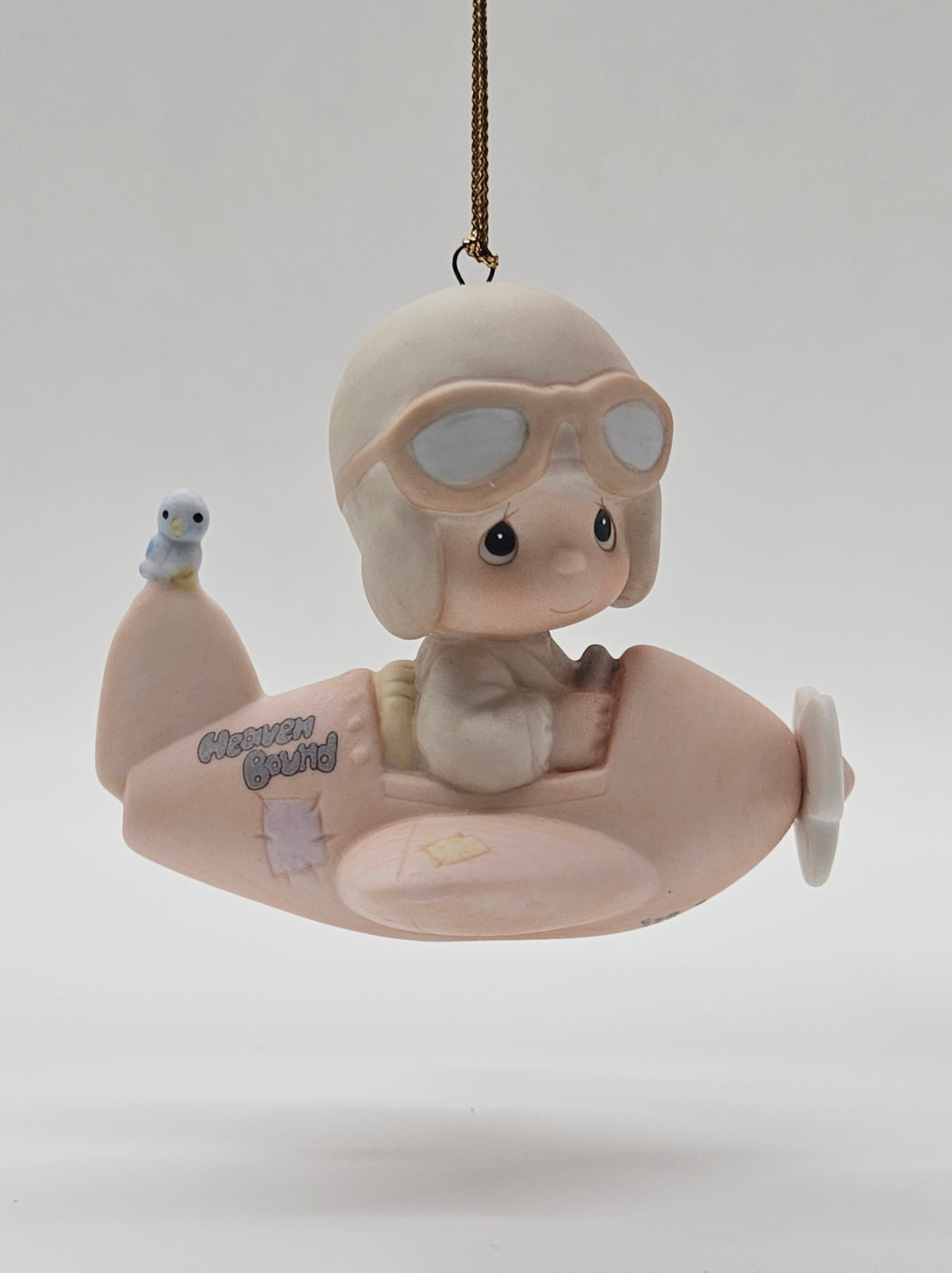 1984 Have a Heavenly Christmas 12416 — ornament close-up