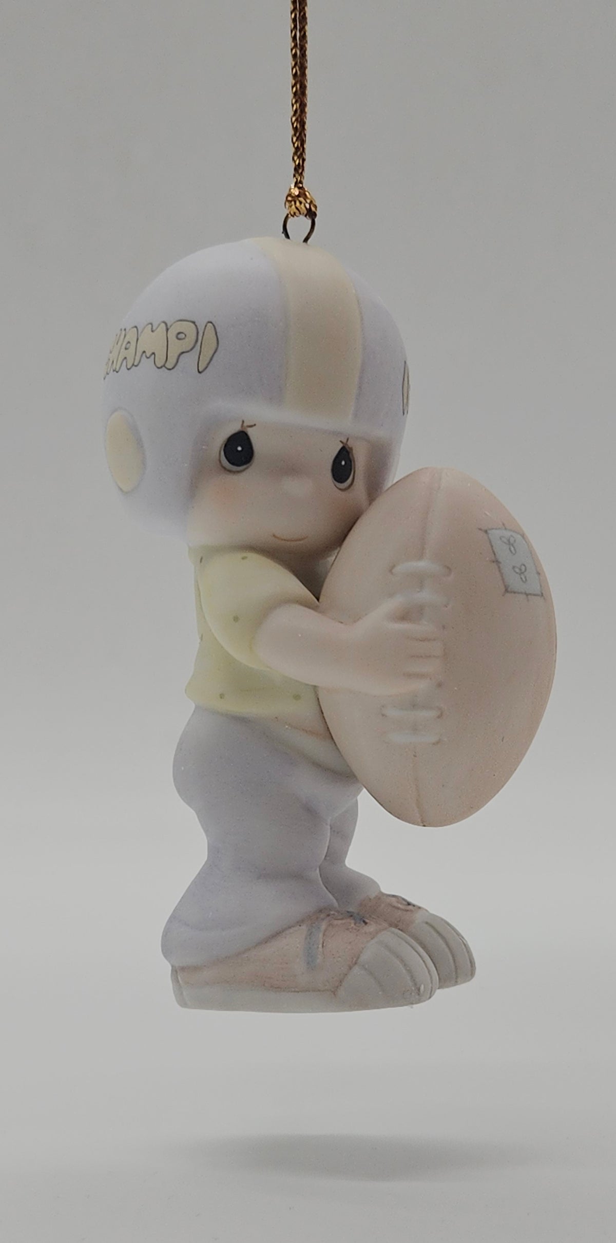 1987 I’m a Possibility 111120 — ornament close-up