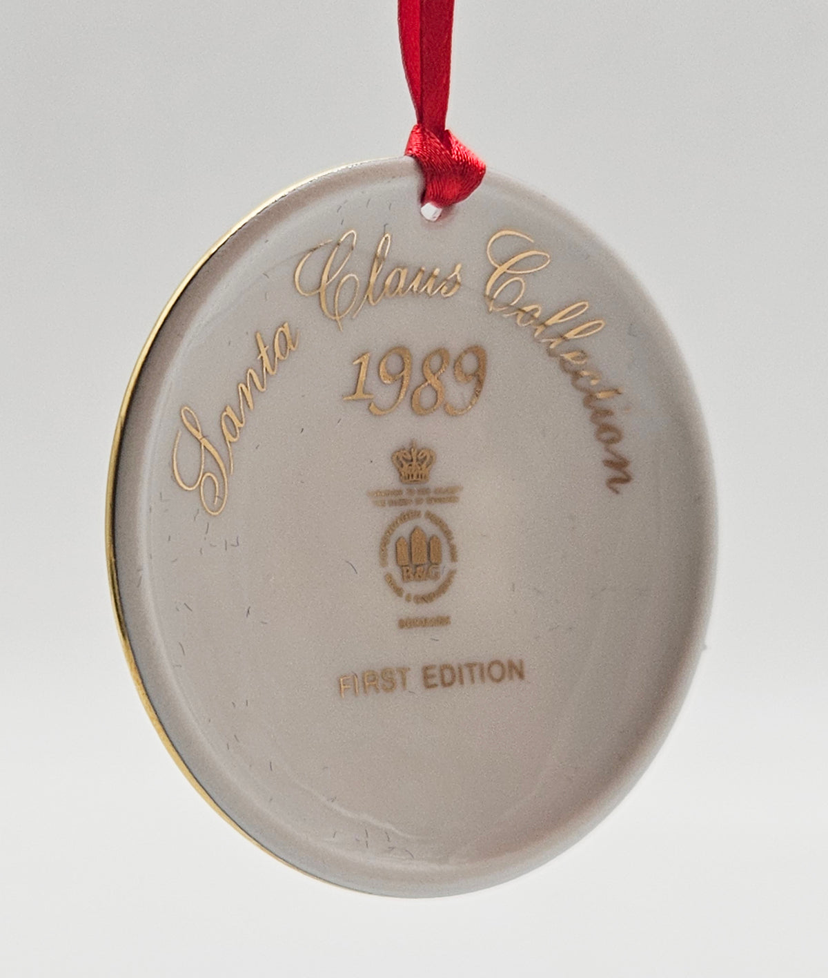 Bing & Grøndahl – “Santa's Workshop First Edition” — ornament view