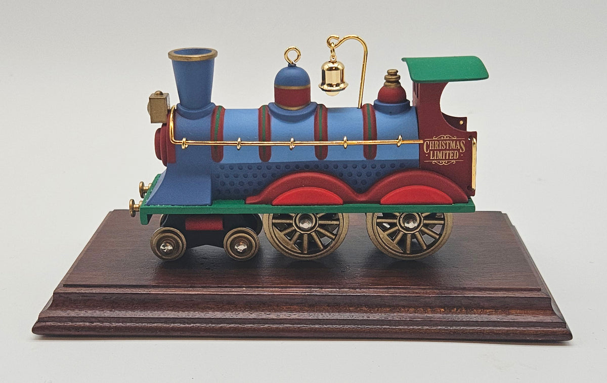 Hallmark Keepsake – “Club Christmas Limited” — ornament view