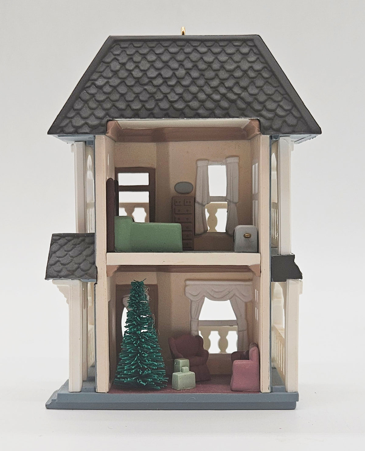 Hallmark Keepsake – “Nostalgic Houses & Shops Cozy Home” — ornament view