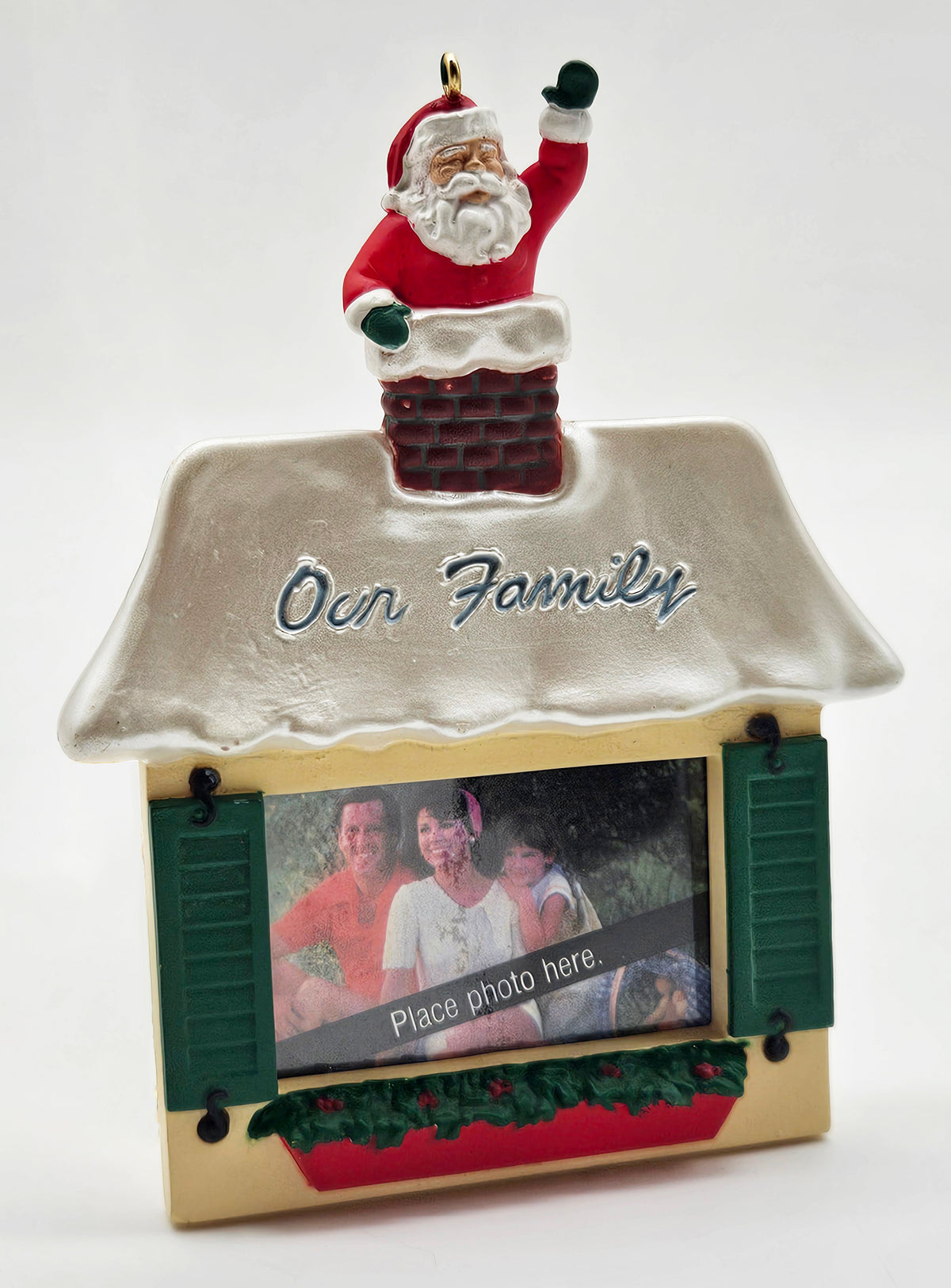 Hallmark Keepsake – “Our Family Photo Holder” — ornament view