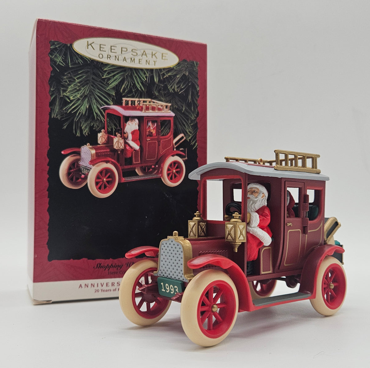 1993 Shopping with Santa QX5675 — ornament with retail box