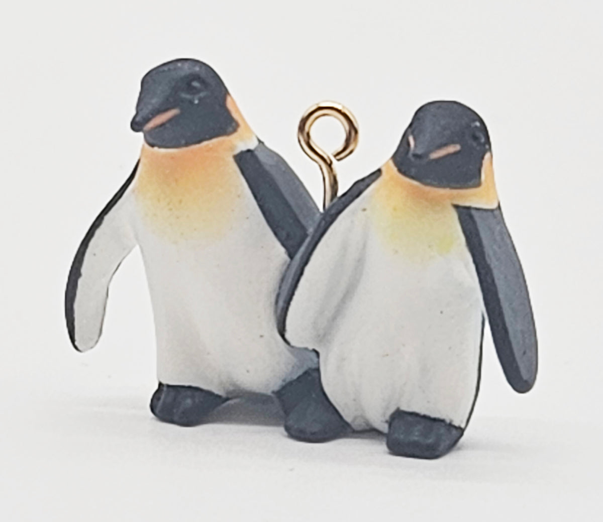Hallmark Keepsake – “Miniature Noah's Ark Playful Penguins” — ornament view